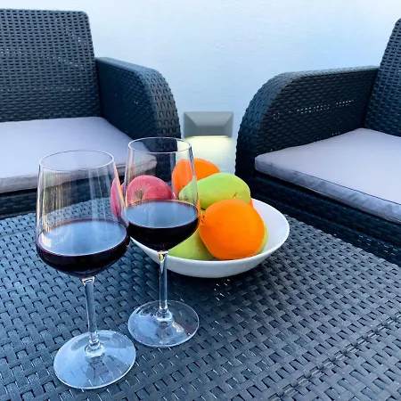 Skg Stories Relax Apartment